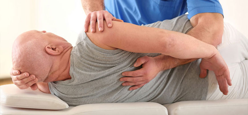 patient receiving chiropractic in Oklahoma City
