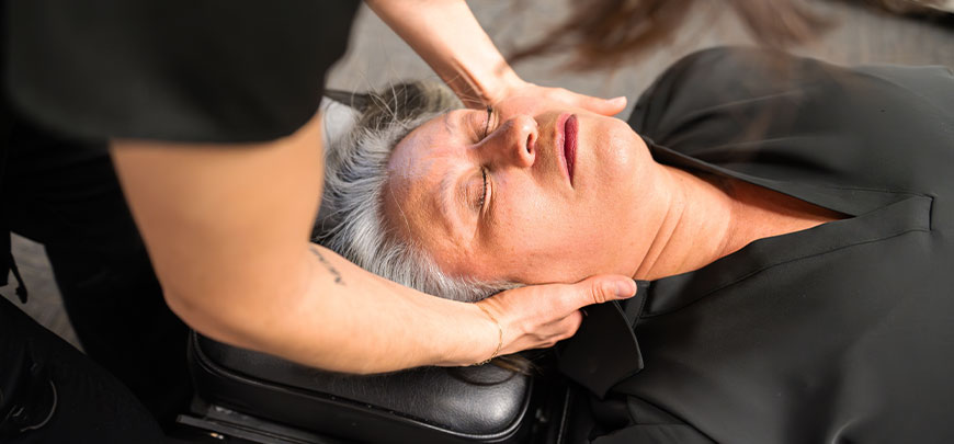patient receiving flexion distraction technique in Oklahoma City