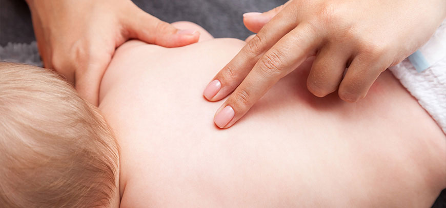 patient receiving pediatric chiropract in Oklahoma City